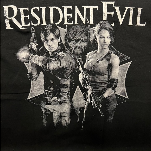 Resident evil graphic tshirt - Picture 4 of 4